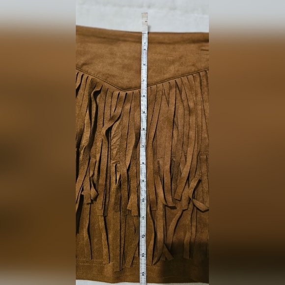 La Reine Fringe Suede-feel Skirt Size Small - Picture 5 of 8